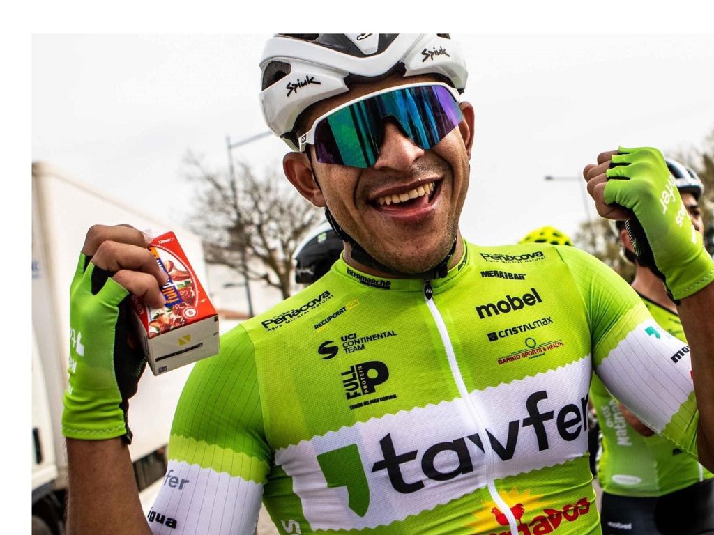  Ciclista da Tavfer vence segunda etapa da Volta ao Alentejo - Jornal do Centro