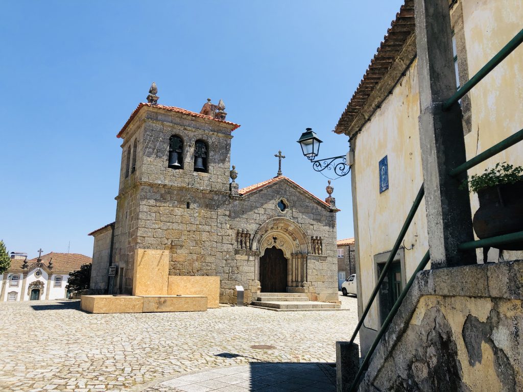  Caminho de Torres: Para trás fica Sernancelhe e as marcas de uma ligação a Santiago de Compostela - Jornal do Centro