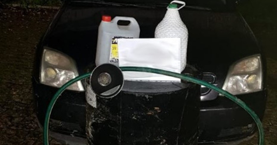  Furtam gasóleo e são apanhados por seguirem num carro sem seguro - Jornal do Centro