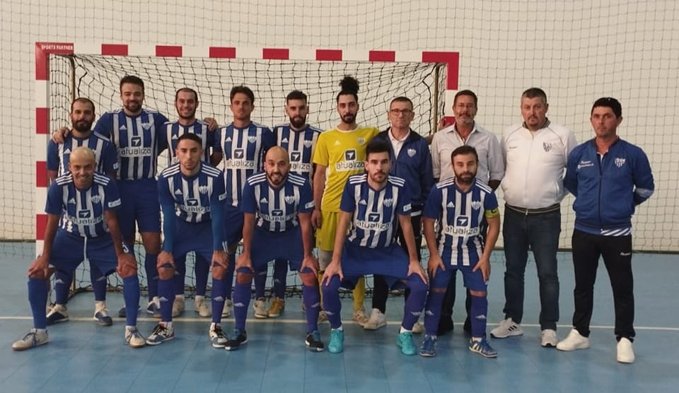  Divisão de Honra/Futsal: Líderes têm 8 pontos de vantagem para o campeão em título - Jornal do Centro