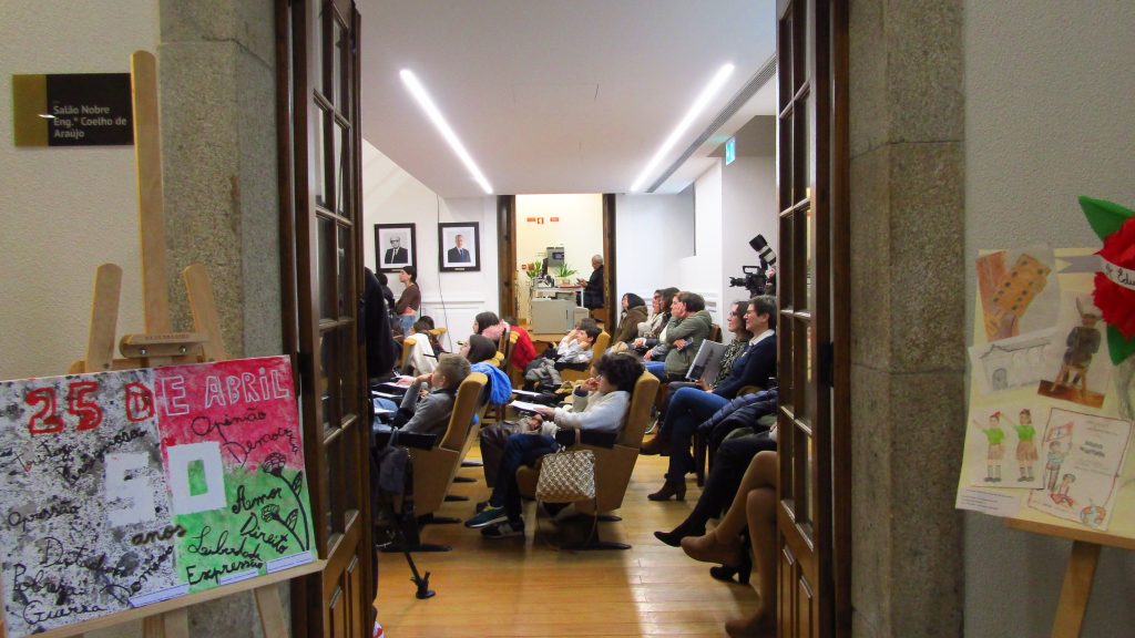  ”Salgueiro Maia foi meu camarada de tropa.” Fernando Ruas relembra 25 de Abril na Assembleia Municipal Infantil - Jornal do Centro
