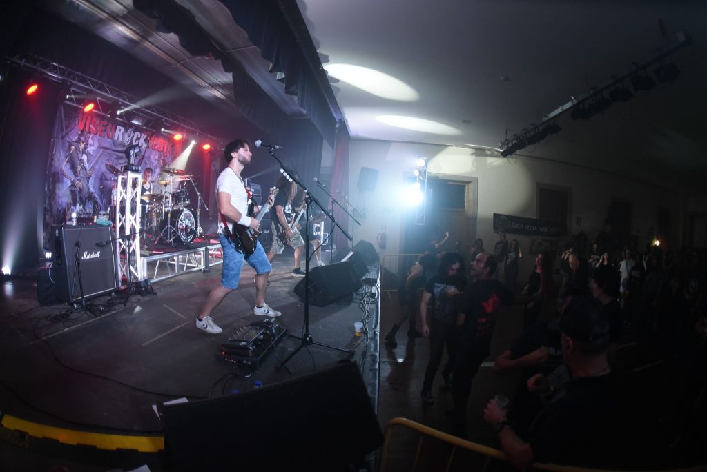  Nove bandas de rock e metal tocam em Oliveira de Frades - Jornal do Centro
