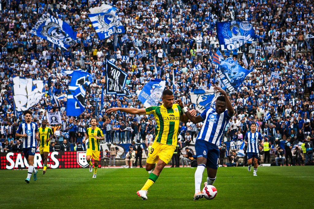  “Tondela escreveu uma página na história do futebol português”, recorda Gilberto Coimbra