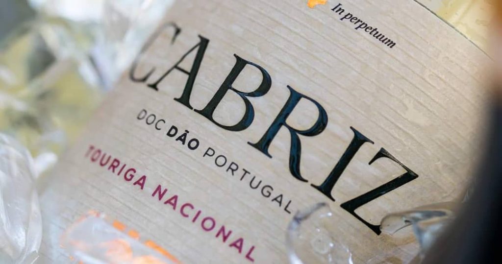  Cabriz apresenta nova assinatura que promove o orgulho pelo Dão - Jornal do Centro