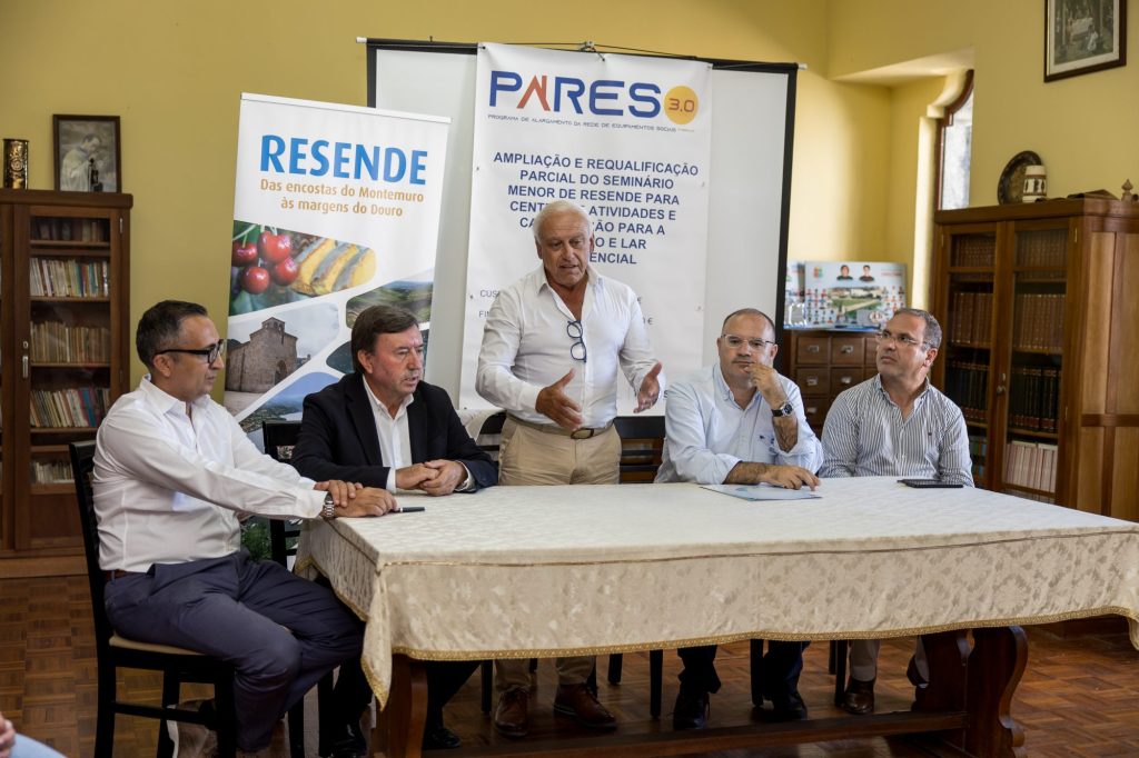  Município de Resende assina protocolo de ampliação e requalificação parcial do Seminário Menor - Jornal do Centro