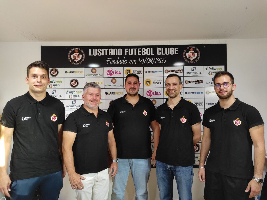  Treinador do Lusitano de Vildemoinhos renova com o clube - Jornal do Centro