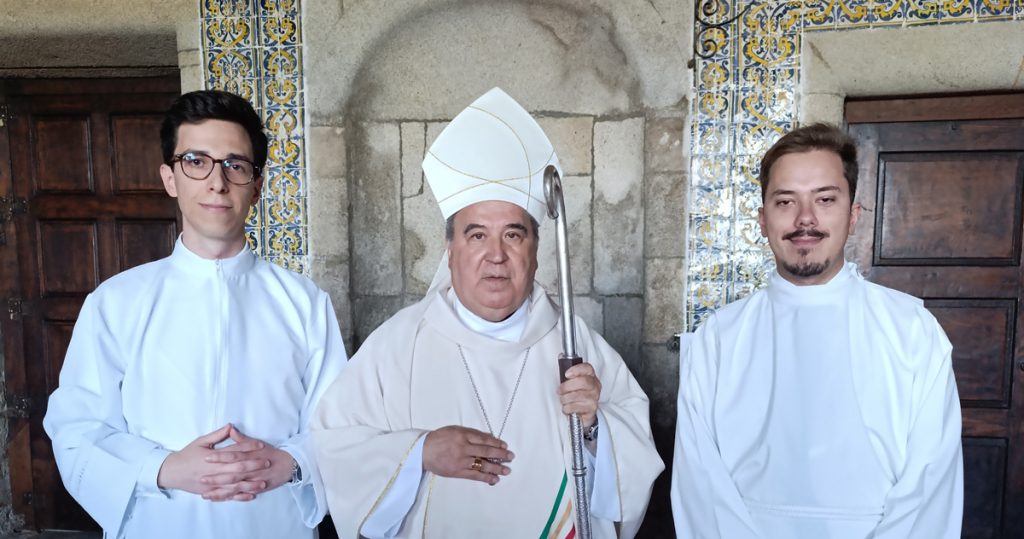  Seminaristas ‘promovidos’ na Diocese de Viseu - Jornal do Centro