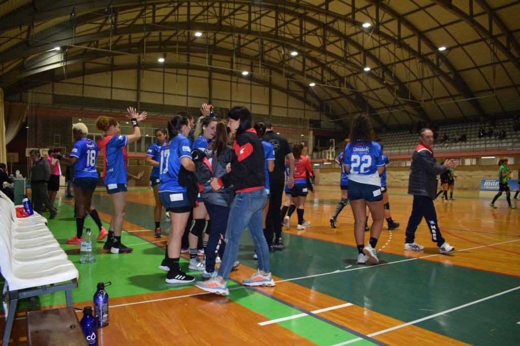  Academia S.P.Sul eliminada da Taça de Portugal de andebol feminino - Jornal do Centro