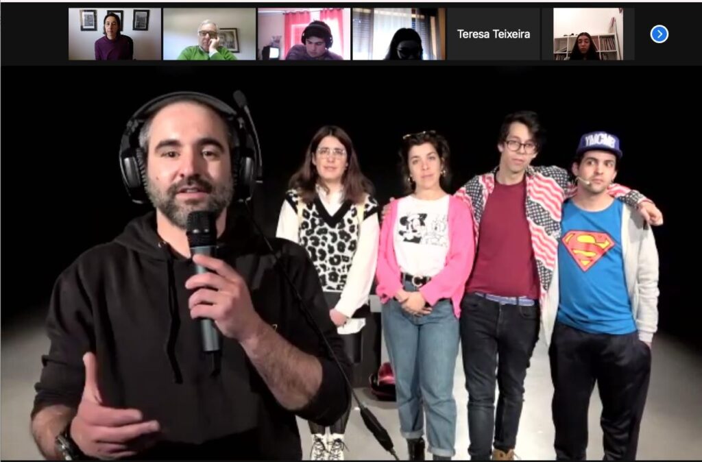  Alunos da Escola Viriato assistem a peça de teatro sobre a saúde mental - Jornal do Centro