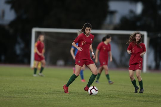  Futebol feminino: jogadora do Viseu 2001 orgulhosa por ter representado Portugal - Jornal do Centro