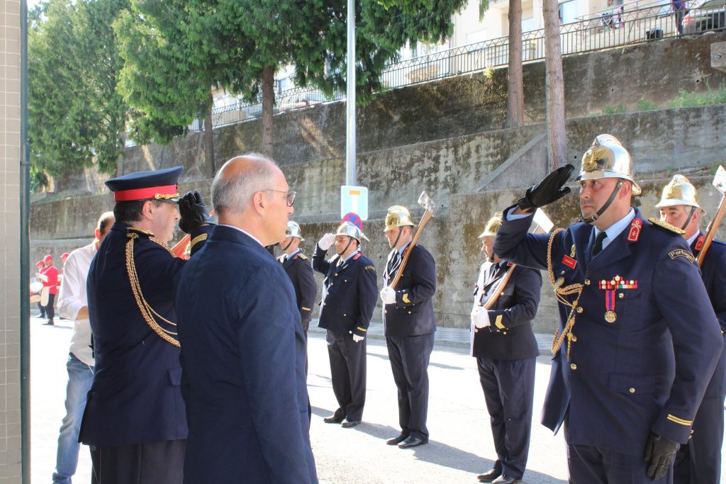  Bombeiros de Lamego com novas viaturas e novo segundo comandante - Jornal do Centro