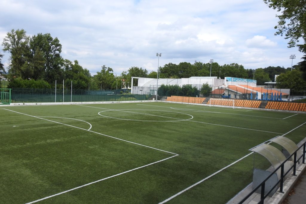  Desacatos em jogo de sub-10 leva PSP a expulsar adeptos - Jornal do Centro