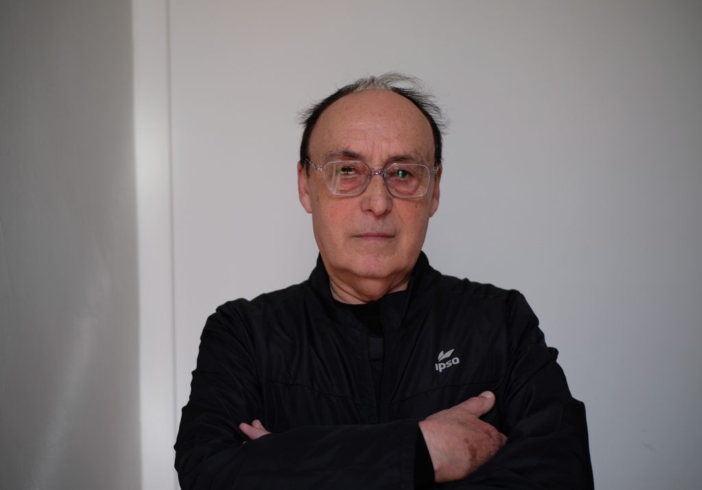  A oito anos da liberdade, mas a 25 de abril, Os Ribeirinhos começaram aí a correr uma prova sem meta à vista - Jornal do Centro