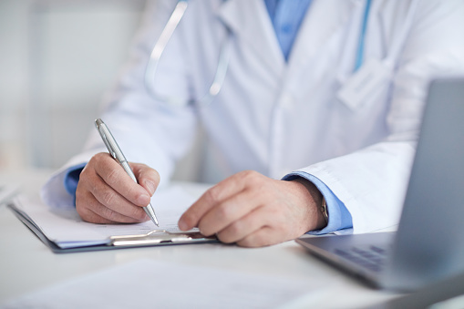  Cinfães atribui apoio mensal de 200 euros a cada médico de família - Jornal do Centro