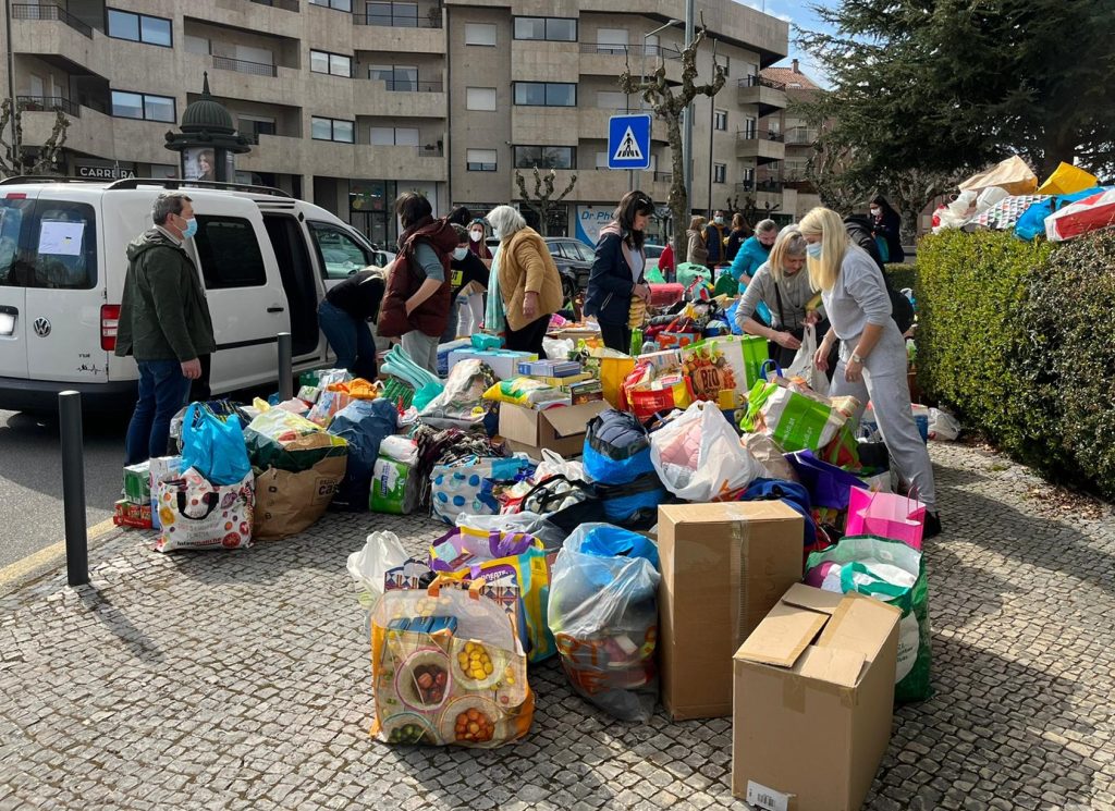  Ucrânia: Onda de solidariedade em campanha de recolha de bens - Jornal do Centro