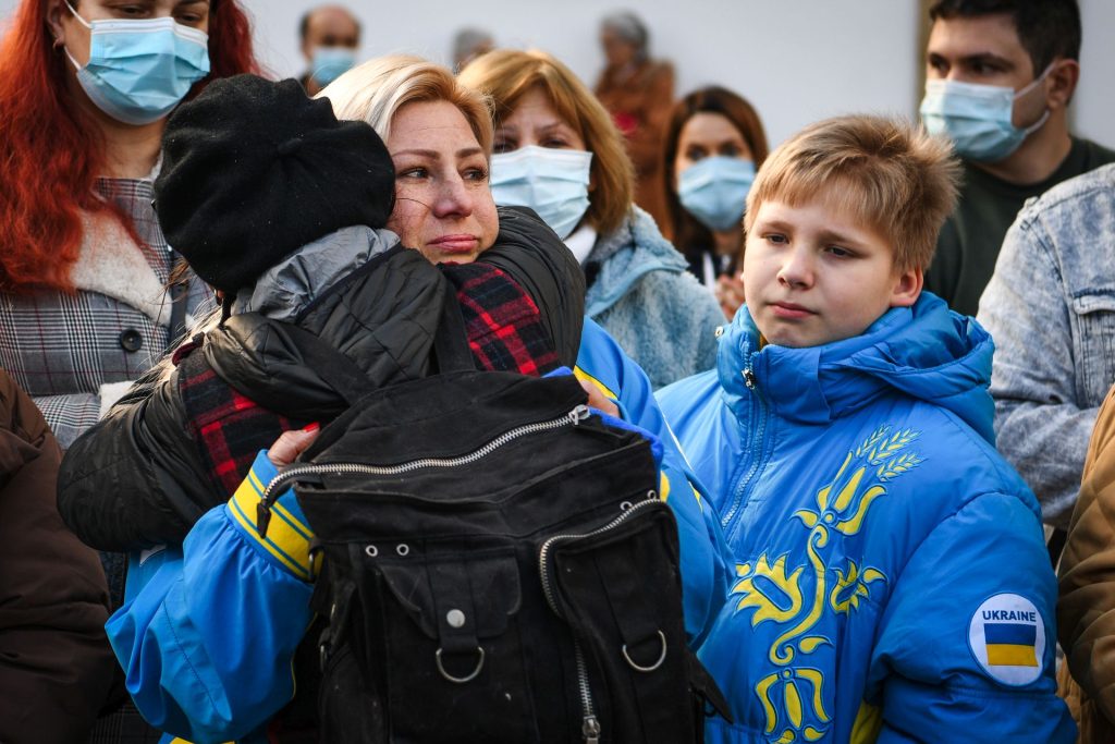  Ucrânia: Cabanas de Viriato organiza caminhada pela paz - Jornal do Centro