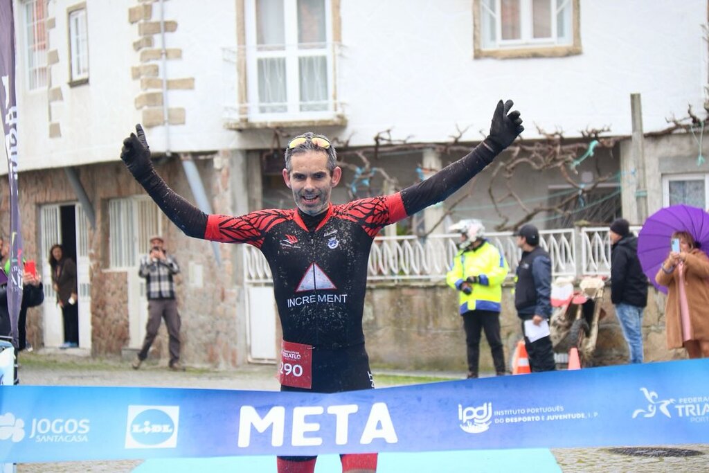  Atleta de Sernancelhe é campeão nacional de Duatlo Cross - Jornal do Centro