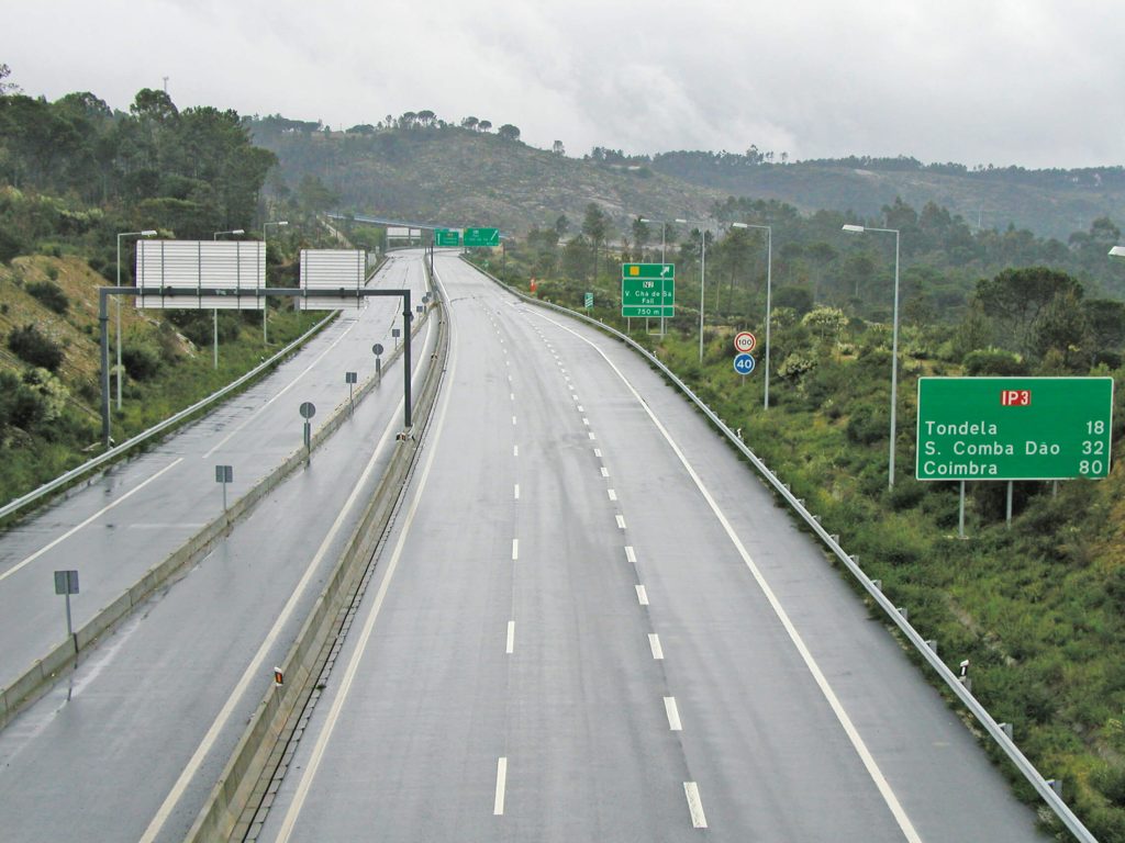  Obras no IP3 em Tondela obrigam ao desvio do trânsito pela EN2 - Jornal do Centro