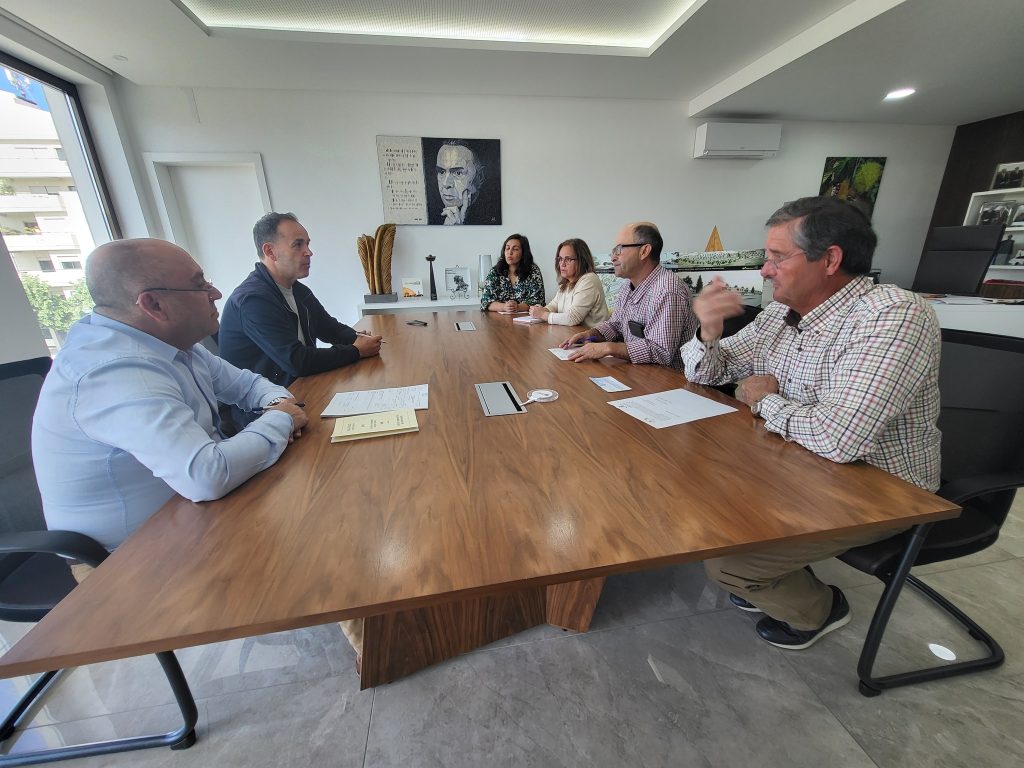  Criadores de gado de Sernancelhe apoiados em 6.000 euros - Jornal do Centro