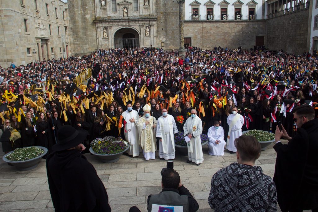  Missa da Bênção das Pastas, em Viseu, realiza-se este domingo - Jornal do Centro