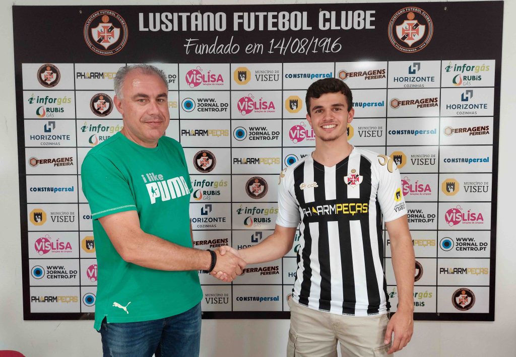  Lusitano: Kiku renova e J. Baía é o mais recente reforço - Jornal do Centro