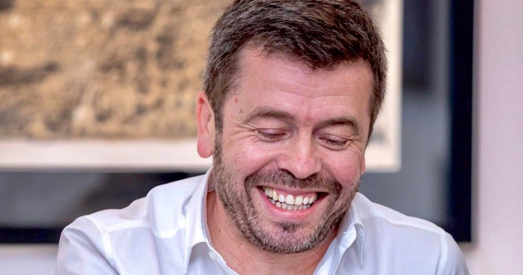  Escritor de Viseu apresenta novo livro em Mangualde - Jornal do Centro