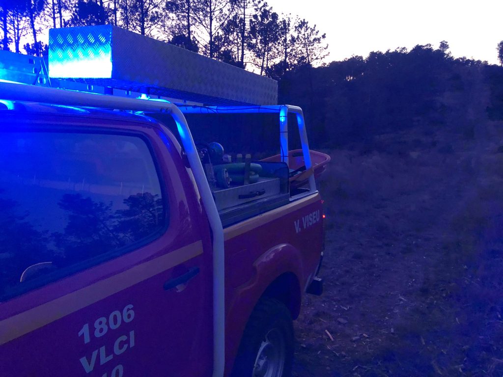  Homem despista-se de mota em zona de difícil acesso - Jornal do Centro