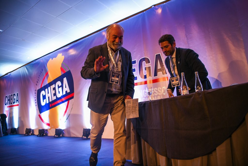  Congresso em Viseu: Líder da Distrital pede 20 deputados a André Ventura - Jornal do Centro