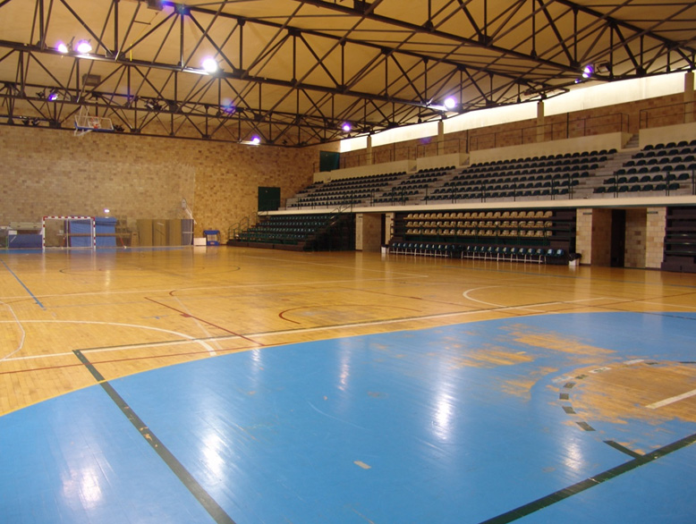  S. Pedro do Sul: Câmara assume obras no Pavilhão Municipal - Jornal do Centro