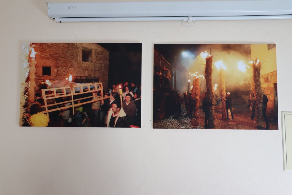  V. N. Paiva: exposições mostram ritual de Carnaval em Touro - Jornal do Centro