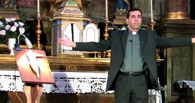  Penalva do Castelo: Igreja da Misericórdia acolhe peça de teatro “O meu Cristo partido” - Jornal do Centro