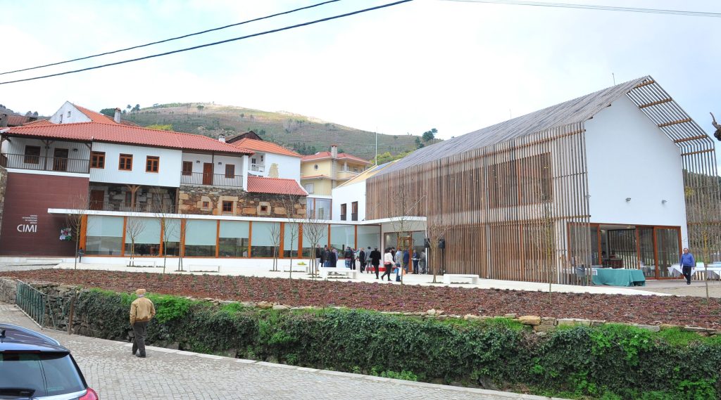  Centro Interpretativo da Máscara Ibérica de Lazarim encerrado para obras - Jornal do Centro