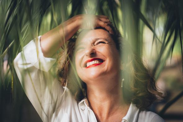  Investigadora lança livro sobre as emoções e a pandemia no Teatro Viriato - Jornal do Centro