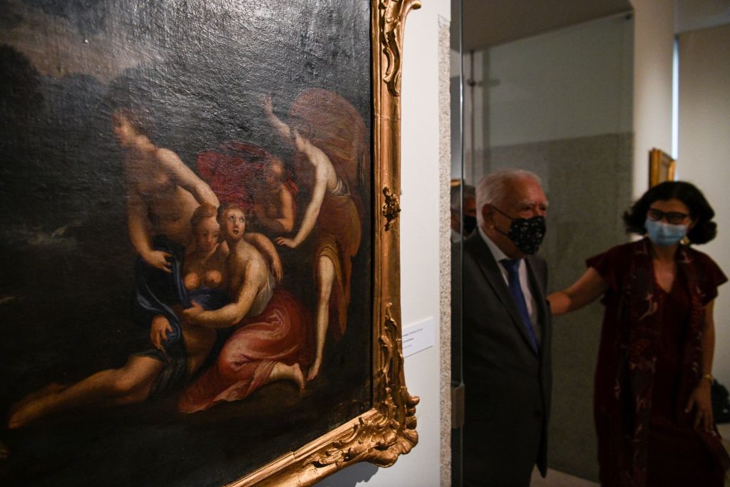  Museu Nacional Grão Vasco inaugura coleção de 35 obras doadas por benemérito - Jornal do Centro
