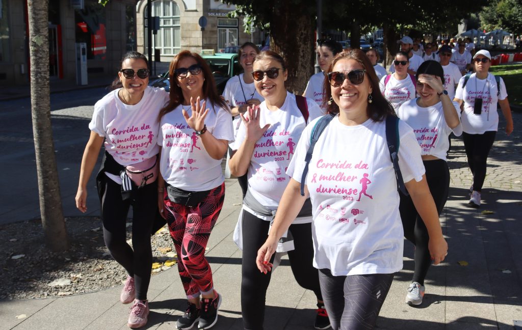  Tricampeã mundial é madrinha da Marcha e Corrida Duriense em Lamego - Jornal do Centro