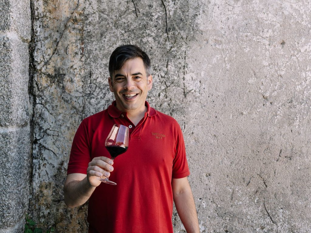  E assim se vai fazer história no Dão e no país - Jornal do Centro