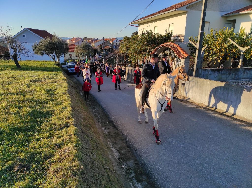  Centenas de pessoas esperadas em romaria no concelho de Santa Comba Dão - Jornal do Centro