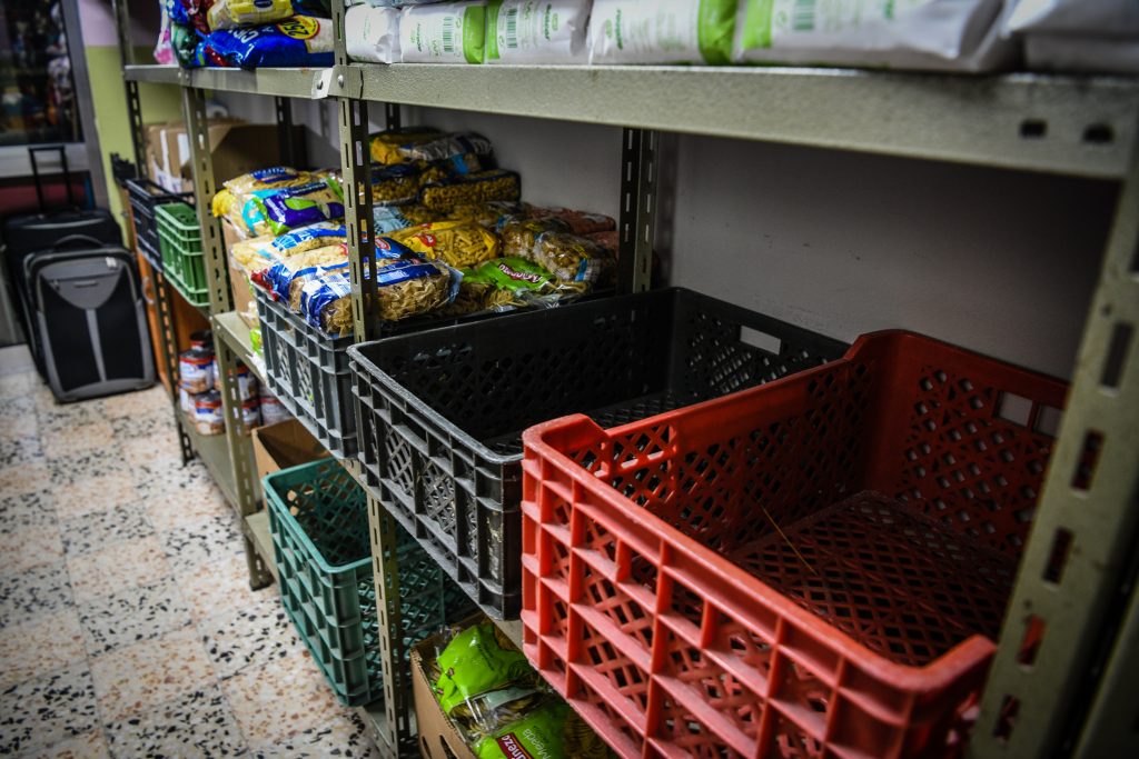  Cáritas e Banco Alimentar: Crise esvazia os armazéns, pedidos de ajuda não param de chegar - Jornal do Centro