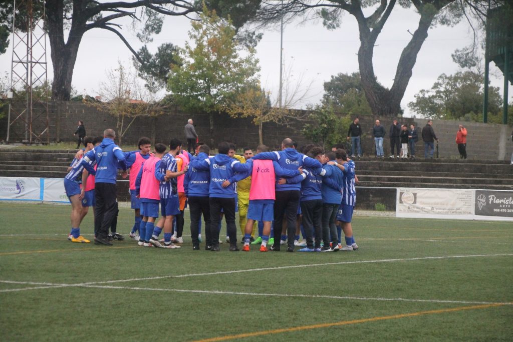  Carregal do Sal torna a vencer, Campia é líder ao Centro, Piães lidera a Norte - Jornal do Centro