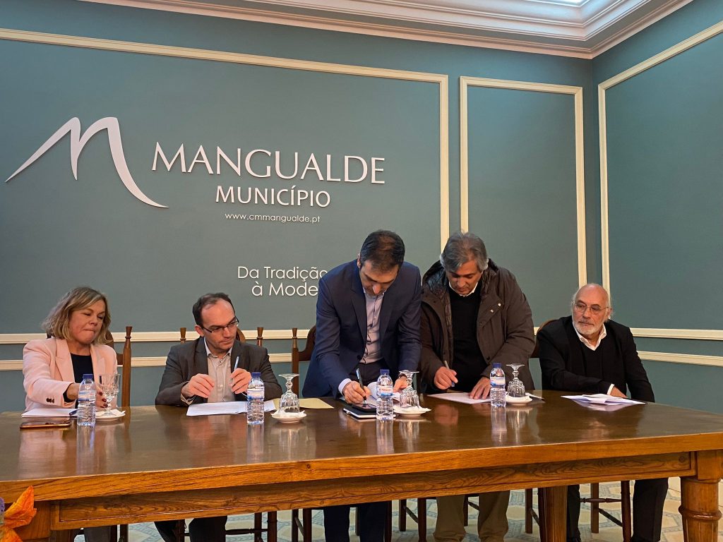  Mangualde e Universidade Nova de Lisboa em projeto de cidadania - Jornal do Centro