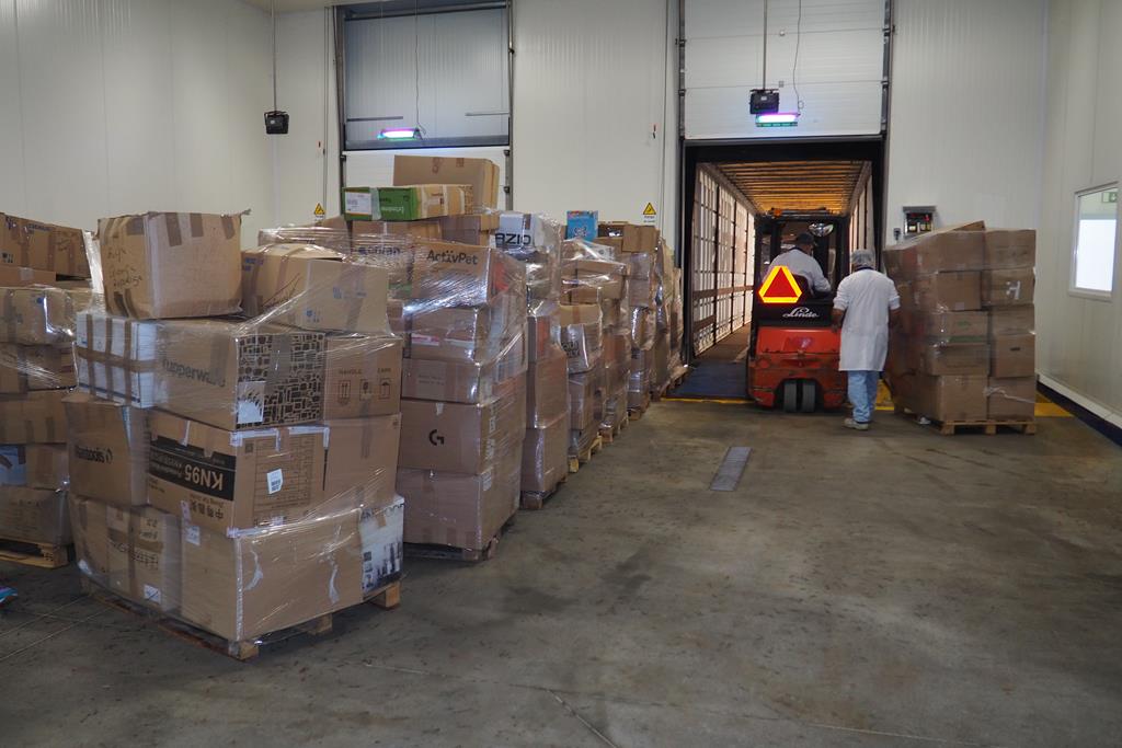  Ucrânia: Tondela envia dez toneladas de ajuda humanitária - Jornal do Centro