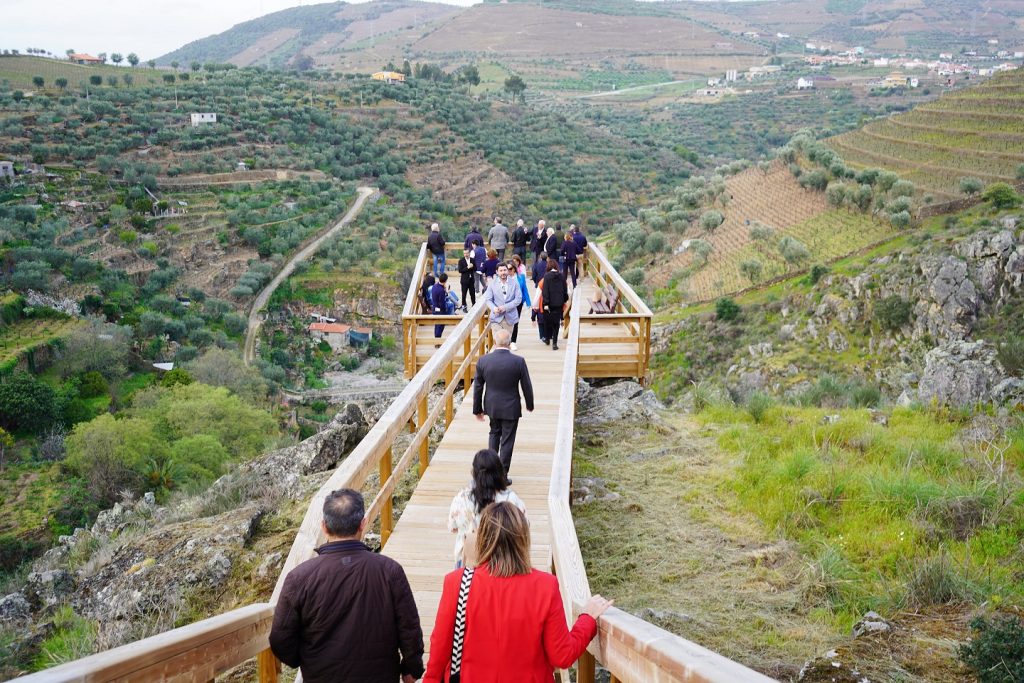  Já pode percorrer os 42 quilómetros do Caminhos dos Monges - Jornal do Centro