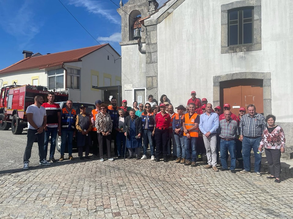  Simulacros testam resposta da Proteção Civil em aldeias de Nelas - Jornal do Centro