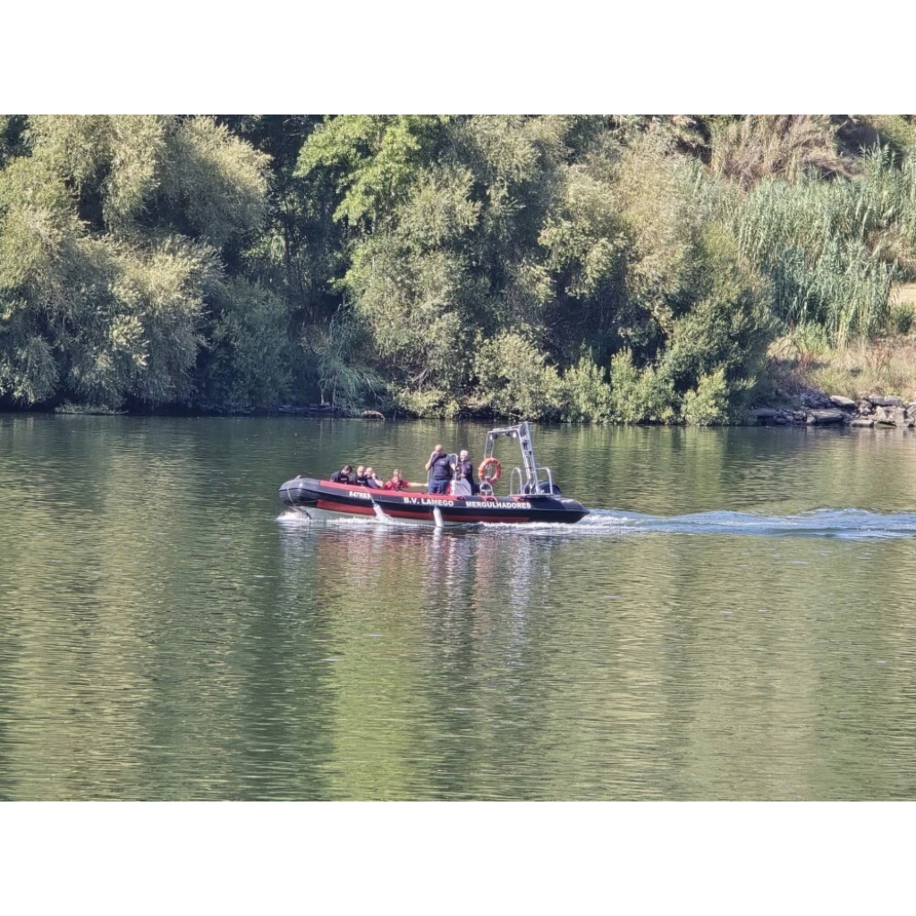  Vítimas do helicóptero que caiu no rio Douro são do distrito de Viseu - Jornal do Centro