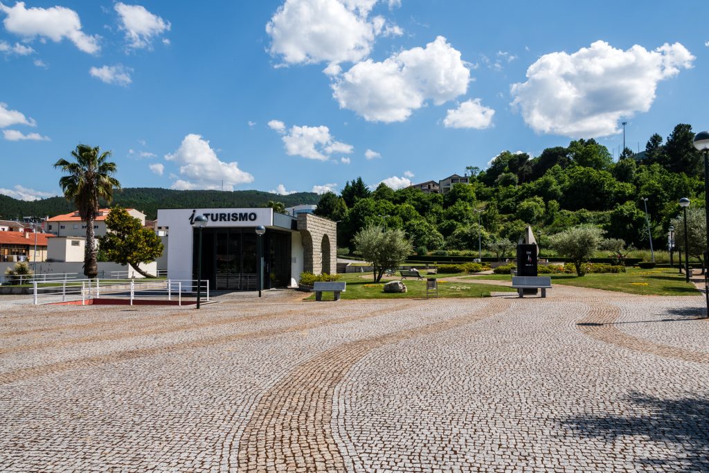  Tarouca com crescimento turístico, Penedono e Cinfães onde se ganha menos - Jornal do Centro