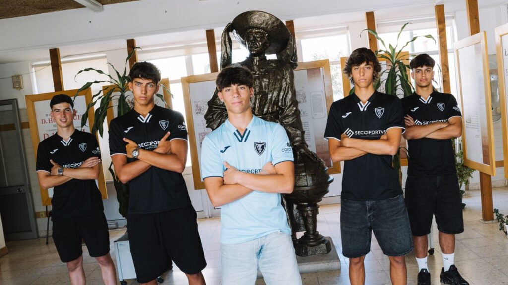  Sub-19: Académico de Viseu reforça equipa B com cinco jogadores - Jornal do Centro