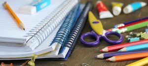 material-escolar-regresso-as-aulas-distribuicao-hoje-