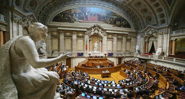  Associação de Assembleias Municipais solidária com freguesias após veto presidencial