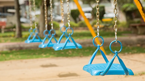  Câmara de Cinfães investe mais de 300 mil euros na requalificação de parques infantis escolares - Jornal do Centro