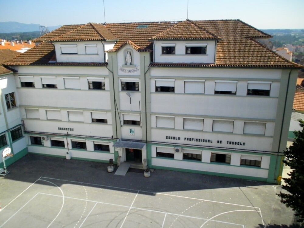  Centro tecnológico inaugurado em Tondela depois de investimento de 1,5 milhões de euros - Jornal do Centro